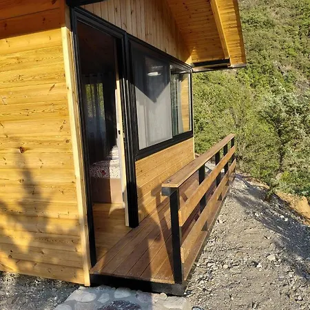 Krahinaeshllakut Bed and Breakfast Σκόδρα